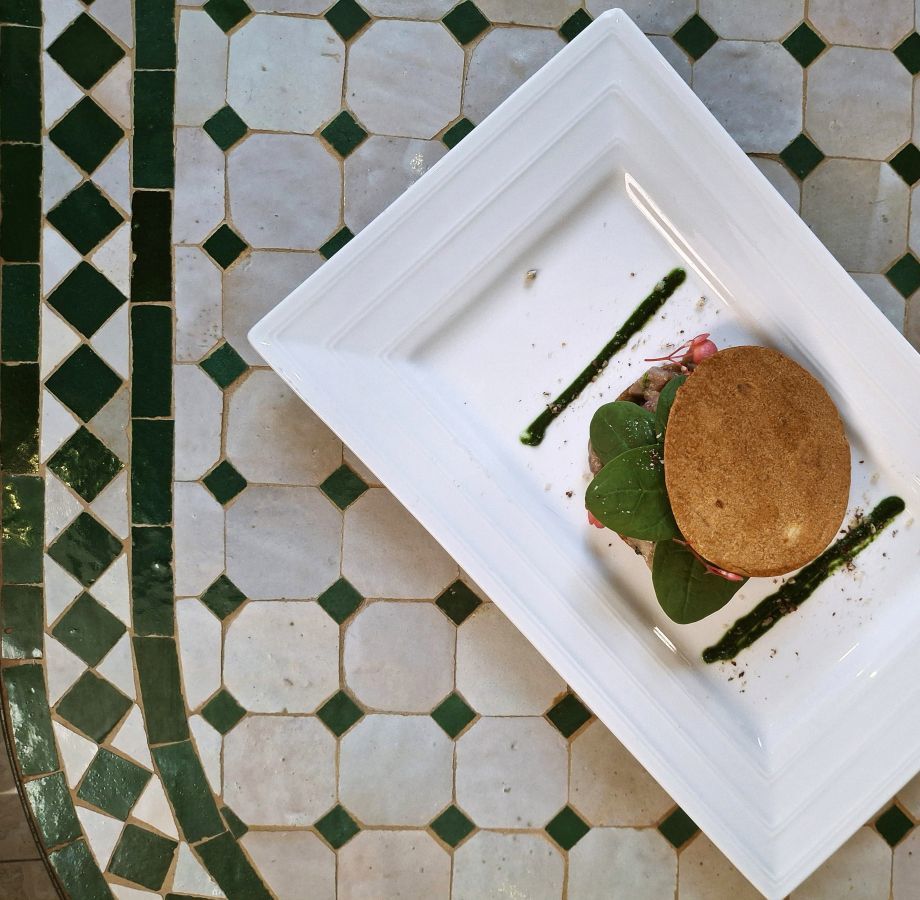 Hostellerie du Lys - h&ocirc;tel - restaurant - table - d&icirc;ner - repas - menu - entr&eacute;e - cocktail - bar - Lamorlaye - chantilly - paris - Senlis - a&eacute;roport Charles de gaulle - Gouvieux - Coye la for&ecirc;t - fourchette - gastronomique - v&eacute;g&eacute;tarien - d&eacute;licieuse - l&eacute;g&egrave;re - raffin&eacute;e - fran&ccedil;aise - cuisine - gastronomie fran&ccedil;aise - terrasse - chemin&eacute;e - design - d&eacute;co - bi&egrave;re - cave - vin - potager - petit-d&eacute;jeuner - viennoiseries - brunch - bucolique - campagne - calme - jardin